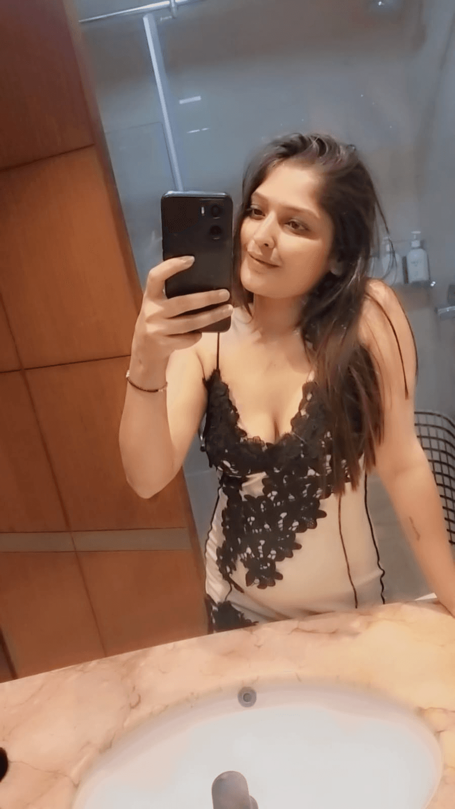 Elite escorts near Chennai airport